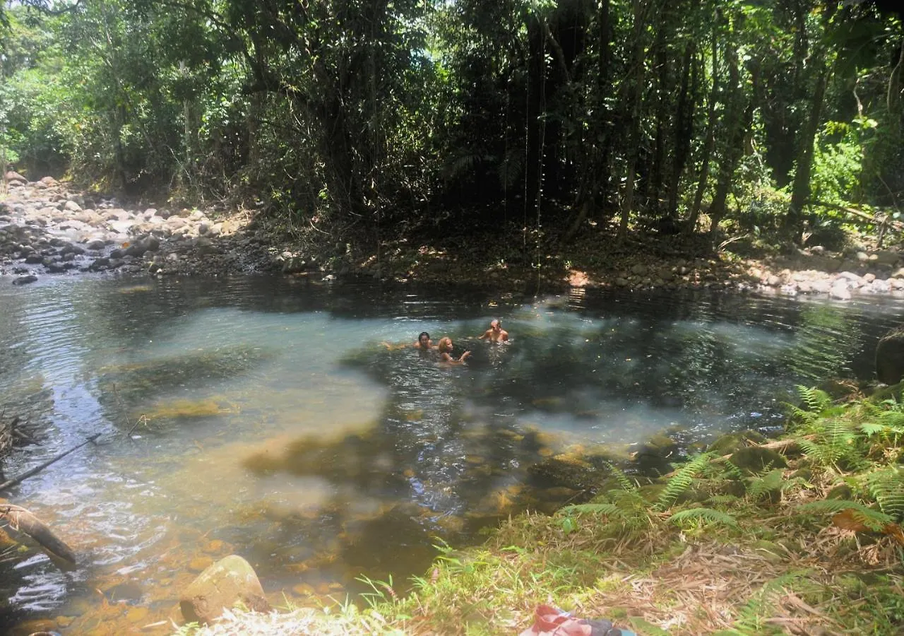 Séjour chez l'habitant Villa Leila Sainte-Rose Guadeloupe