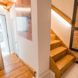 eme-suites.es-andalucia.com/